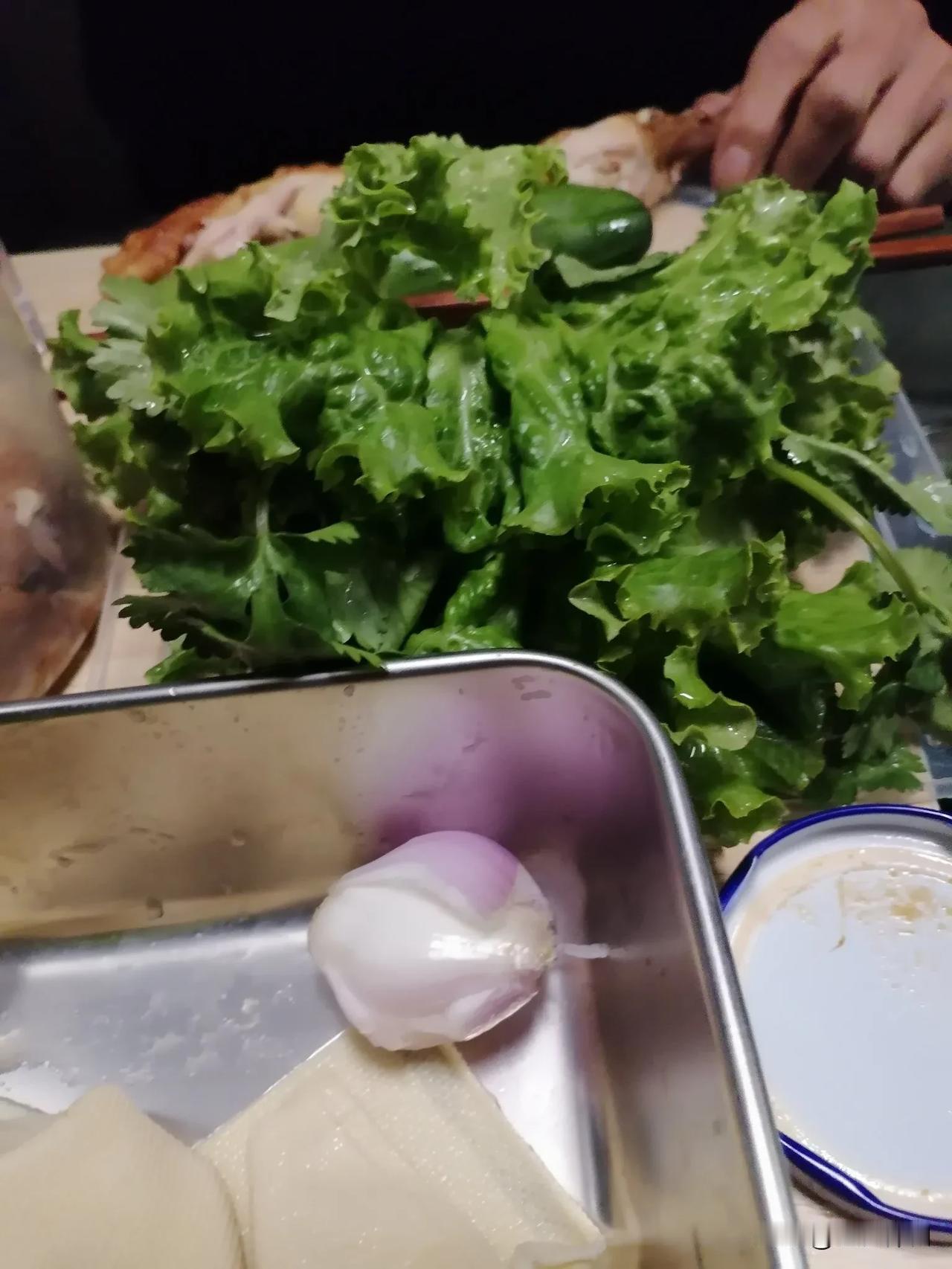 天津要到了，妹妹们还有孩子们都问～我们晚饭吃了吗？

        我和她们说