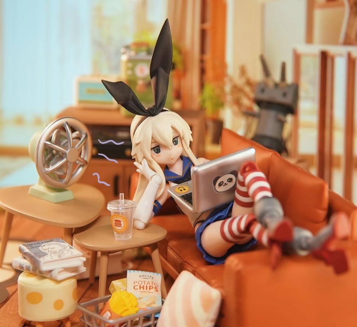 舰娘不出征，也是很可爱的嘛！