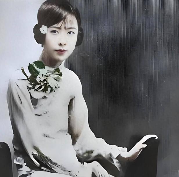 2001年，张学良在101岁去世前，终于道出了真相：“其实，当年我被扣押时，真正