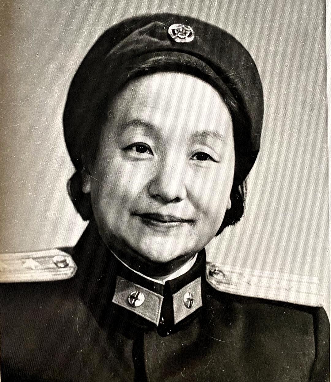 杨炬原名杨宗珍，开国大将王树声的夫人，1921年11月30日生于湖北南漳，202