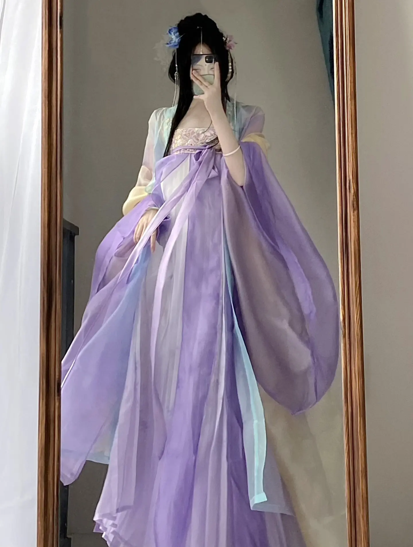 “心中存有栀子花三千梨花怎入心”