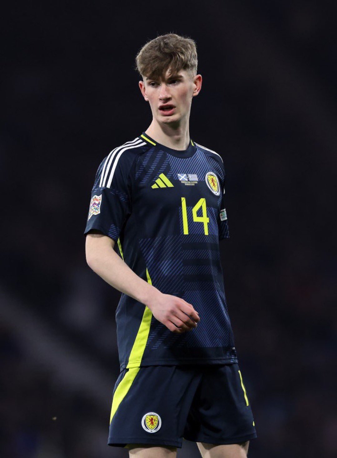 🥇天空体育Michael Bridge：据了解，除了阿森纳，热刺也对哈茨的前锋