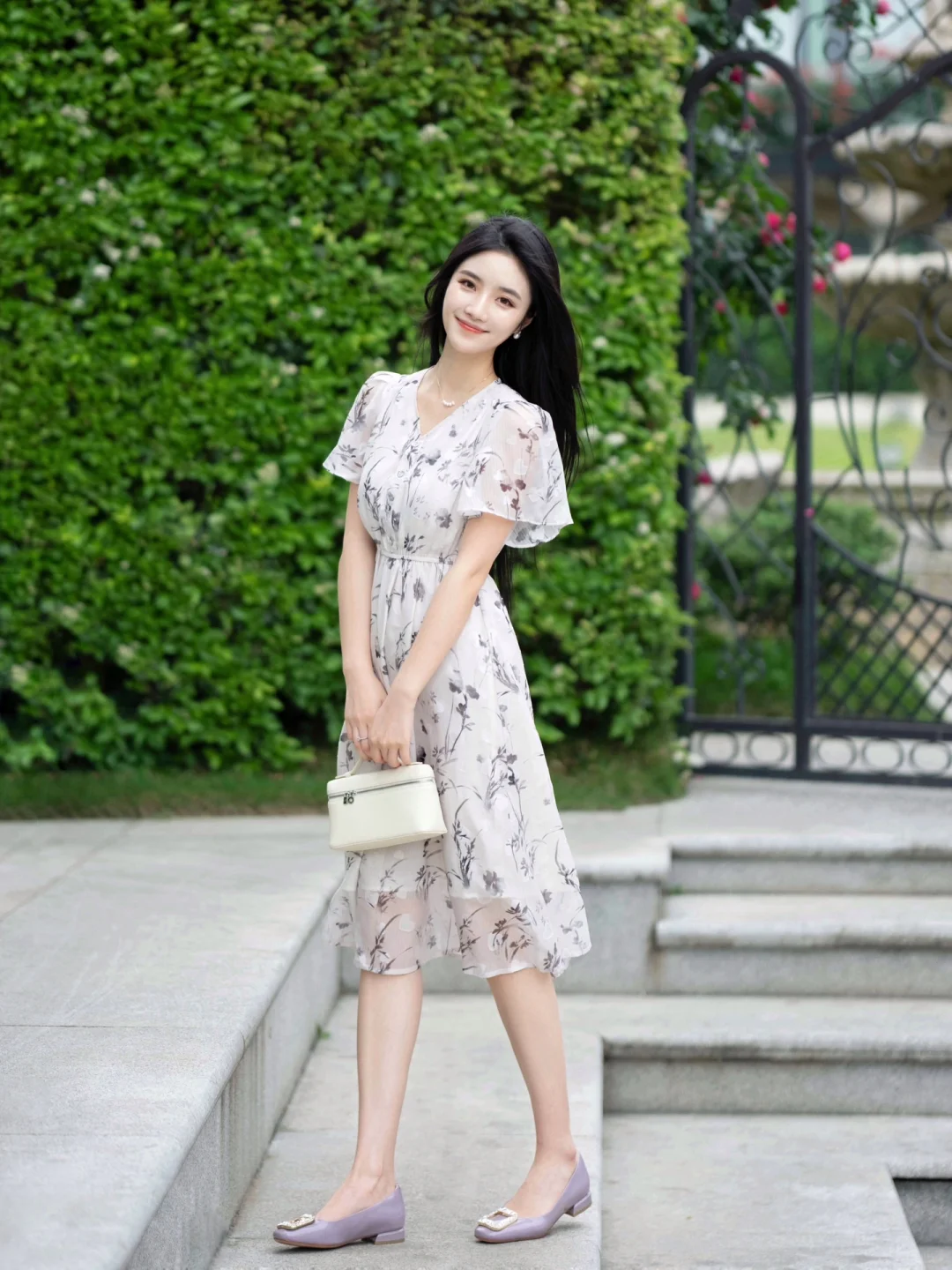 穿碎花裙的夏天🍃