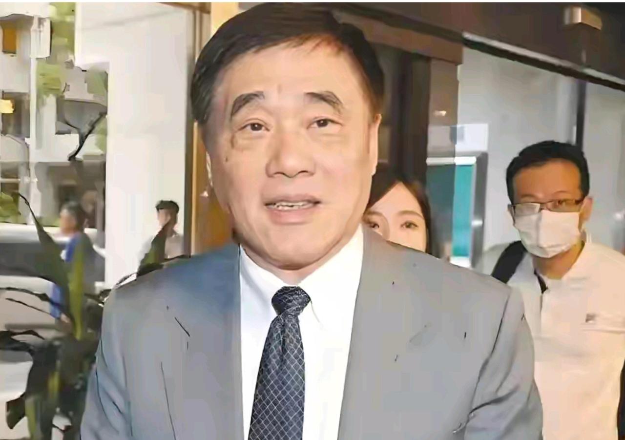 国民党因人设事到了无以复加的地步！定好的辩论会说取消就能取消。找的理由听起来高大