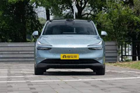 20万级纯电SUV怎么选？乐道L60用实力证明，不是越贵越好