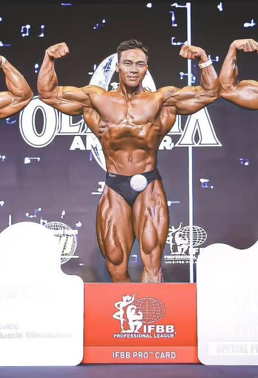 恭喜团队祖哥拿下日本奥赛全场冠军🏆摘得职业卡 转轮王 Mr Chen-阿祖