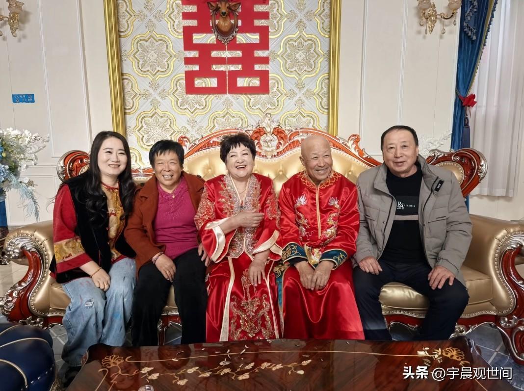 快挂墙上的董事长看上绝经的我[捂脸]