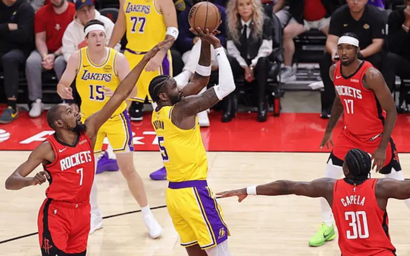 放心吧，不用悲观，季后赛跟常规赛就是两种比赛

看球这么多年了，季后赛跟常规赛压