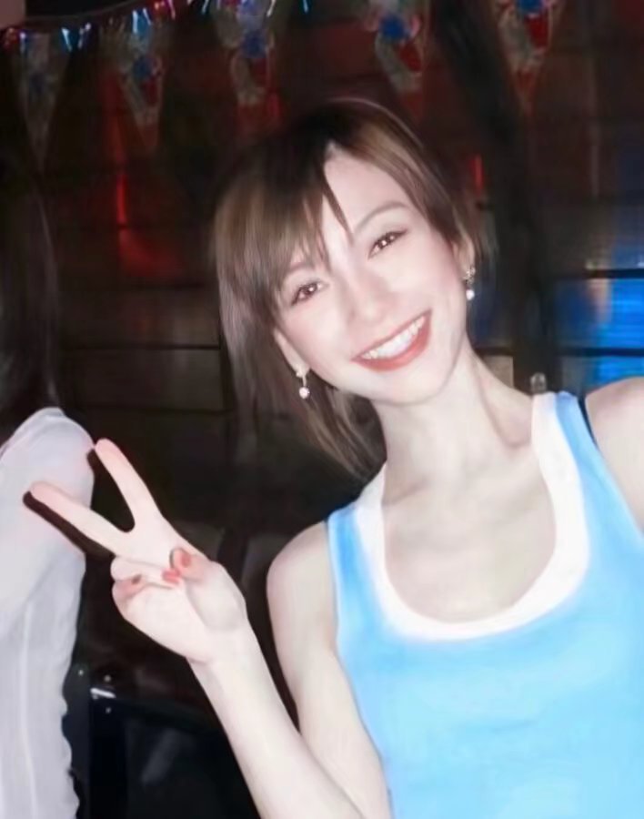 angelababy angelababy 像云追着风，不问所起；像雨贴着地，情