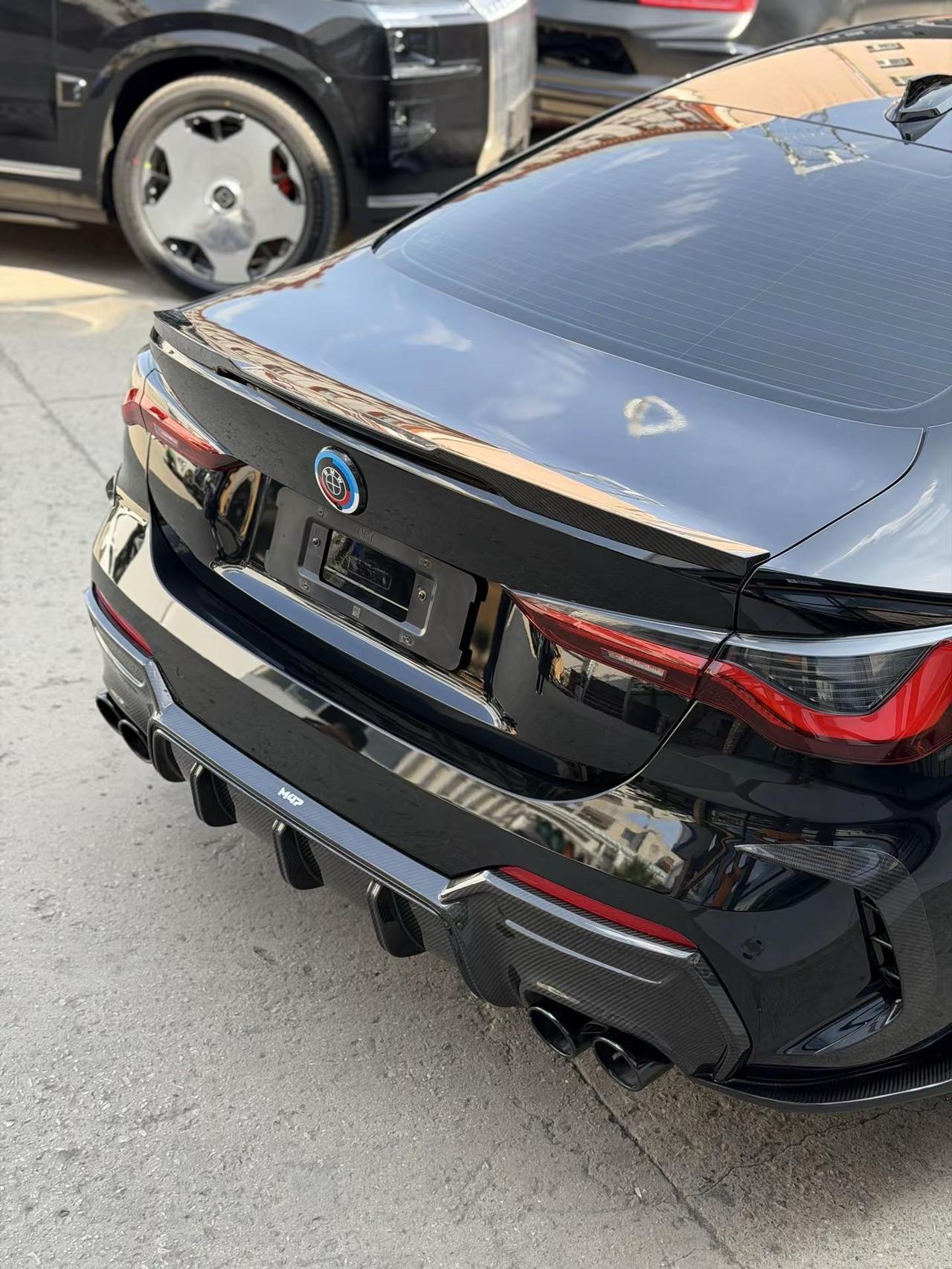 或许只有真正喜欢四系，才知道它有多帅！