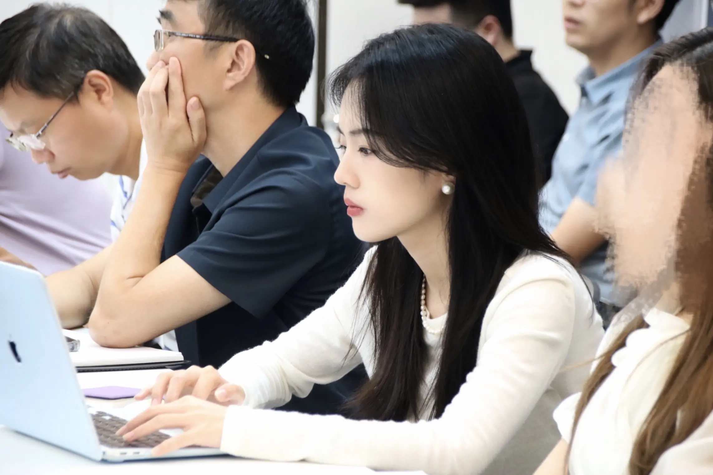 先成长为完整的自己 才会拥有解开一切束缚的钥匙