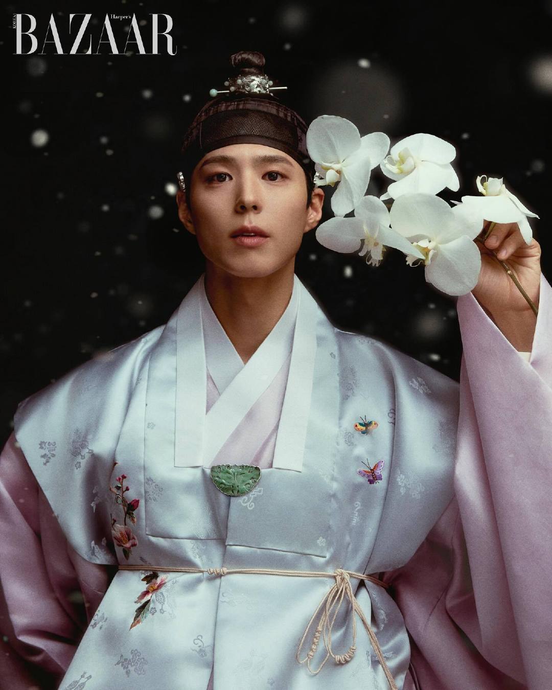 朴宝剑拍摄Harper's BAZAAR KOREA 韩服WAVE特别号画报，这