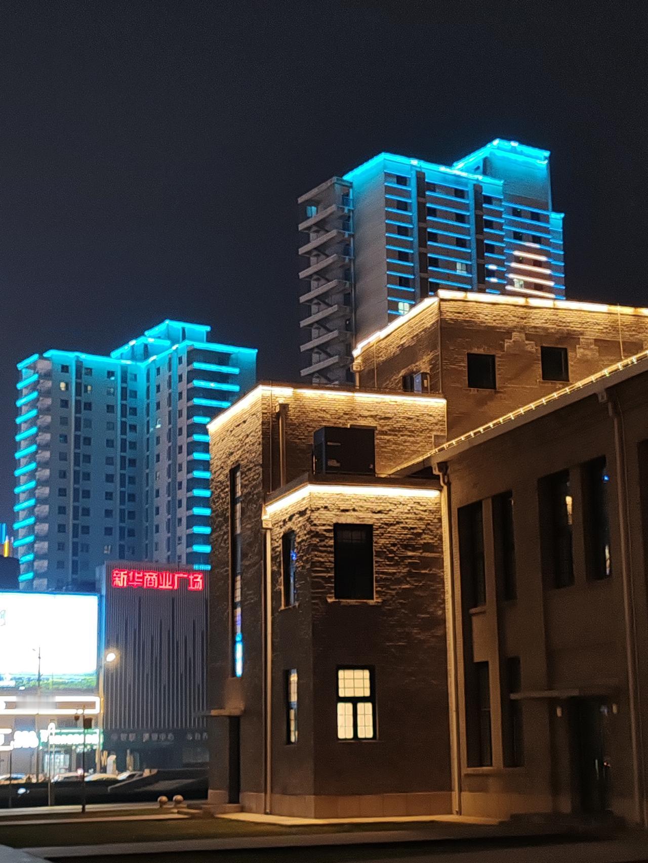 物以类聚，人以群分。诚然大家曾是同学，然而历经十载、数十载，同学之间的层次已然分