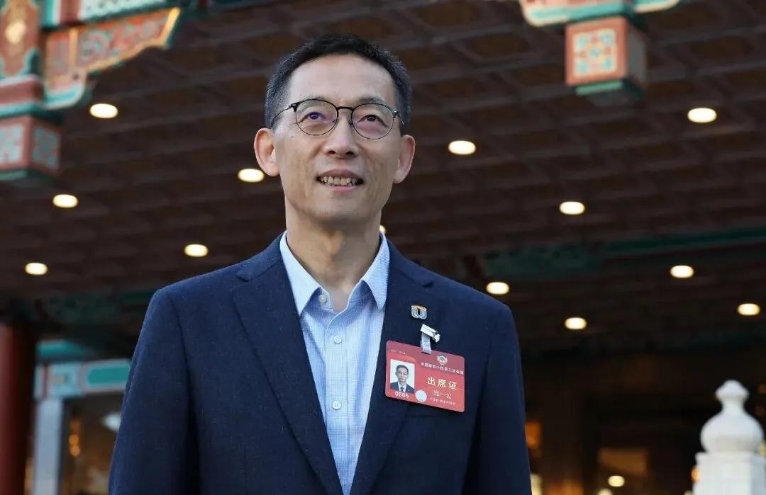 施一公再次抛出惊人言论：“清华70%至80%的高考状元去哪儿了？去了经济管理学院