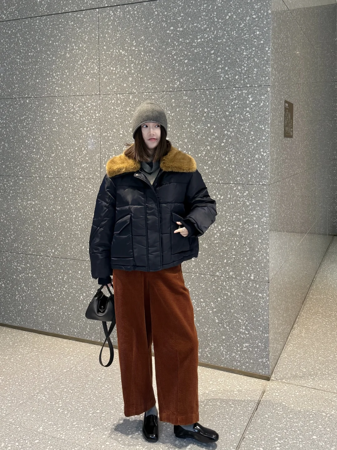 OOTD 要被冬天的外套美死了🍂