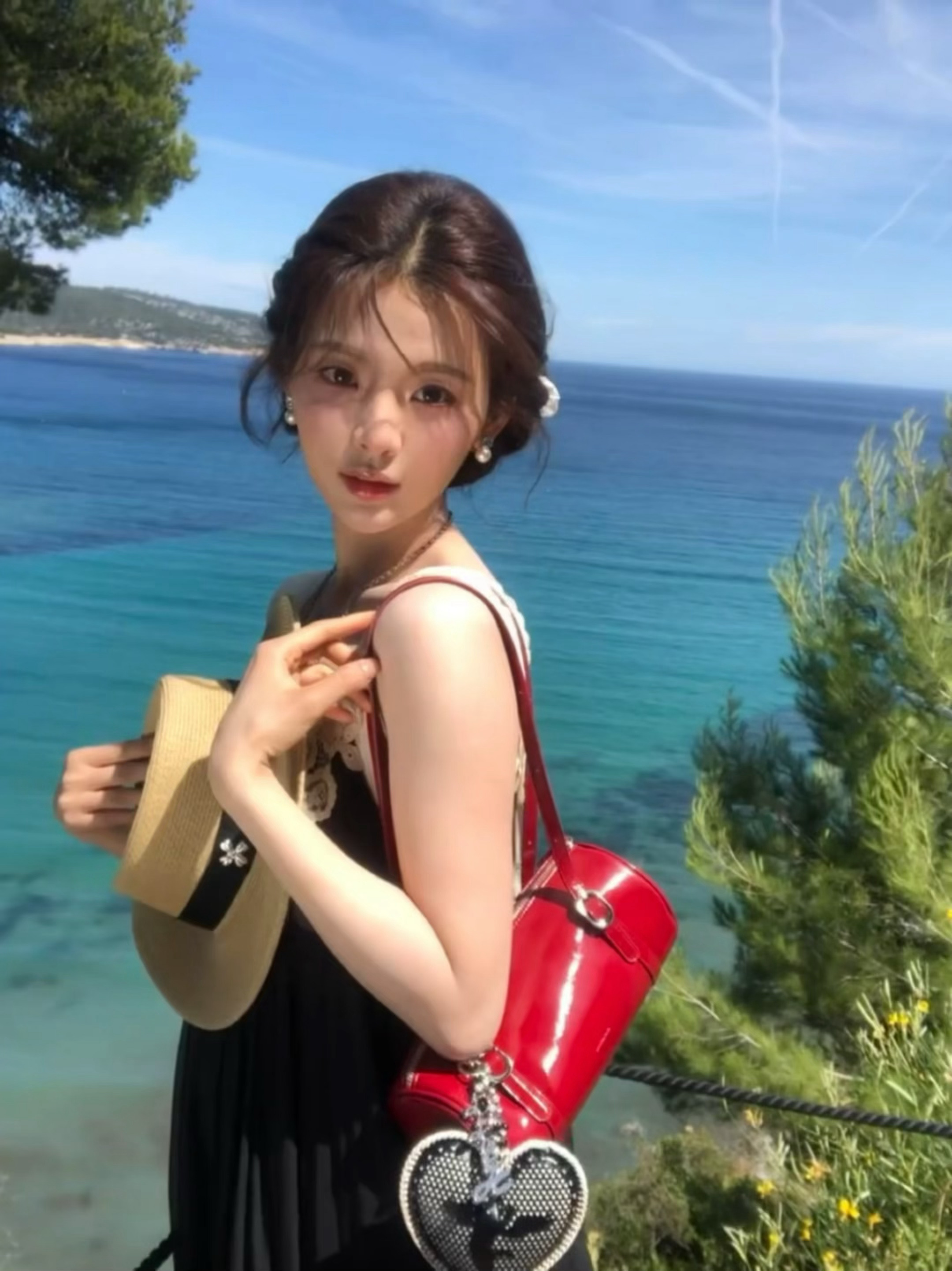 我将全职在家研究杨超越出片（和建模怪拼了）杨超越6月这三组随拍我将全职在家研究杨