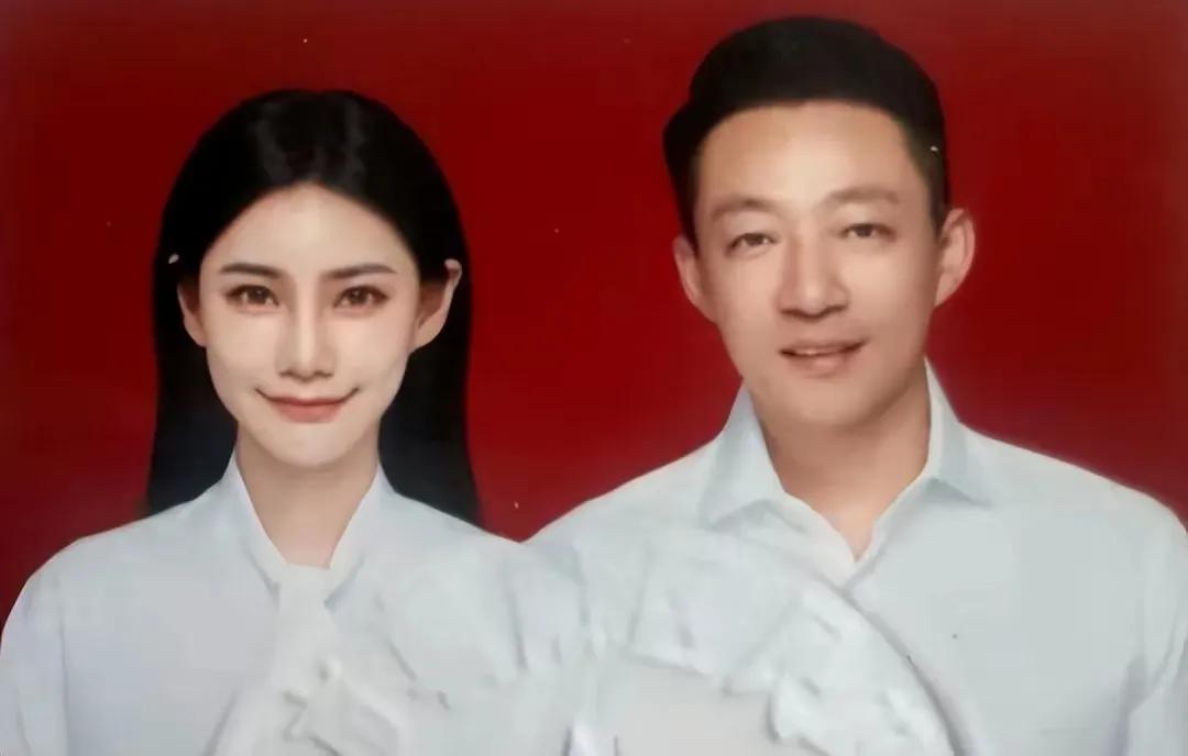 马筱梅确实没有大S漂亮，两人的容貌差的不是一星半点儿。颜值高不重要啊，岁数小更不