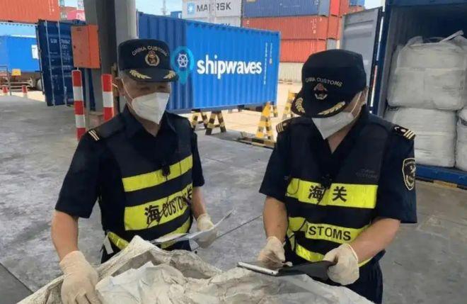 特大稀土走私案曝光！涉案超百亿，直供欧美军工，这是国家资源保卫战！

这伙人胆子