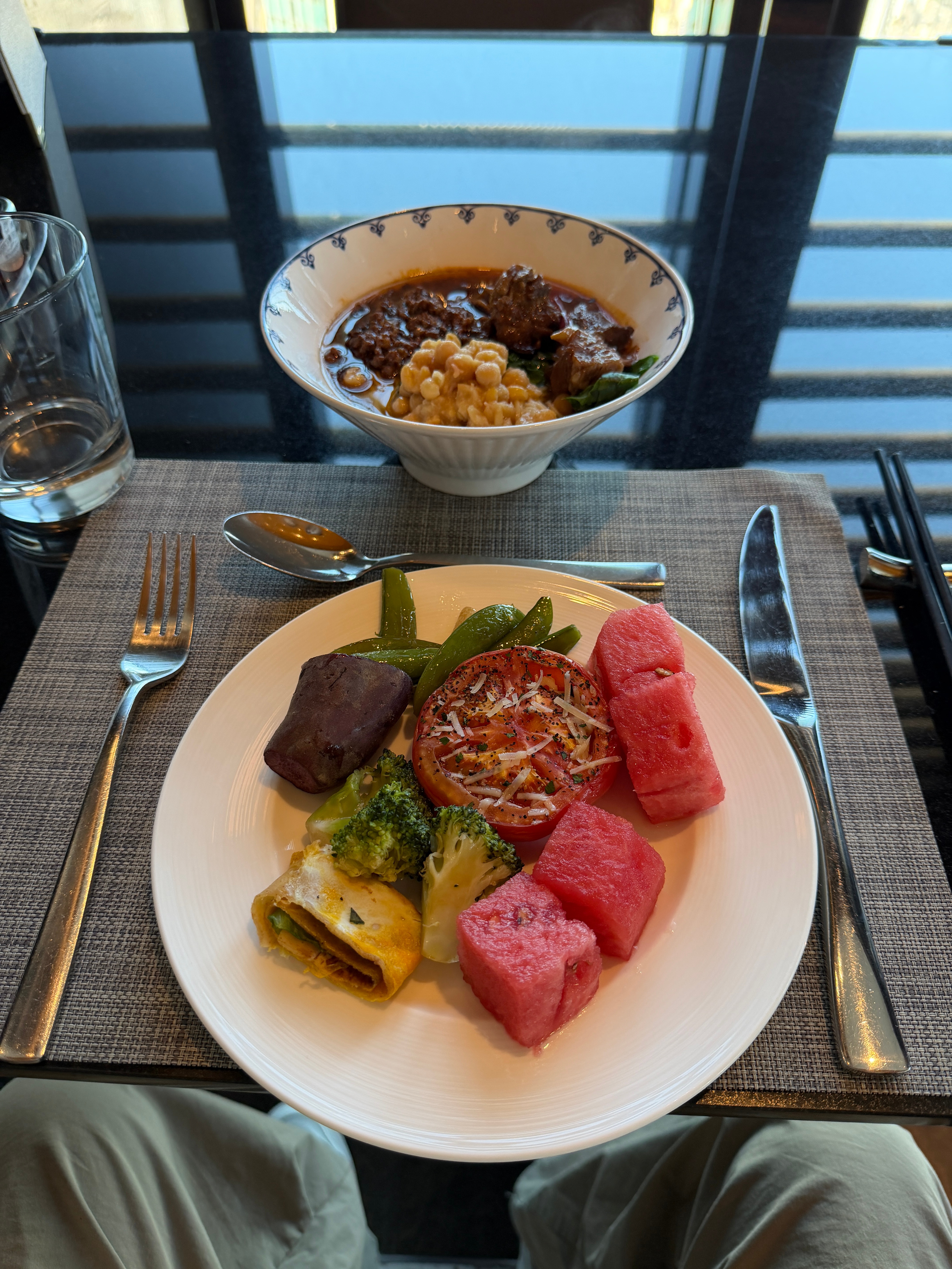 吃口漂亮饭，出门去搬砖。 重庆·重庆尼依格罗酒店