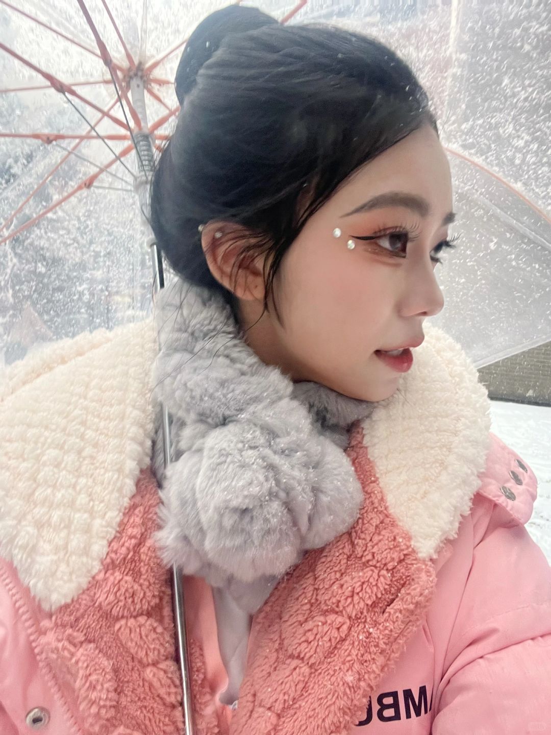 第一次画舞台妆💕没想到还挺好看