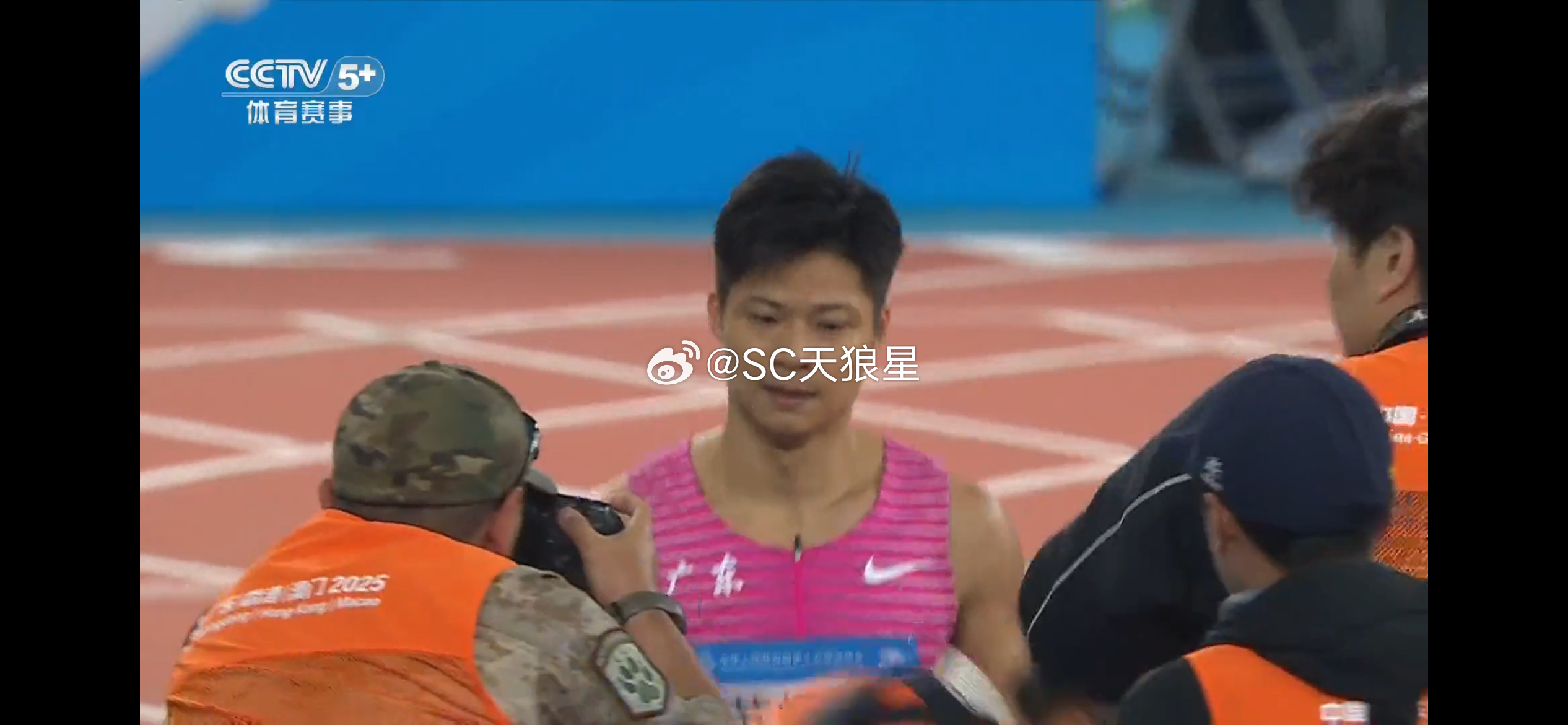 苏炳添最后一场比赛，代表广东拿到第四。虽然没有奖牌，但是人生谁没有点遗憾。9秒8