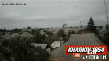 俄罗斯猎户座察打一体无人机发射S8000班德罗尔巡航导弹，摧毁了哈尔科夫市内乌军