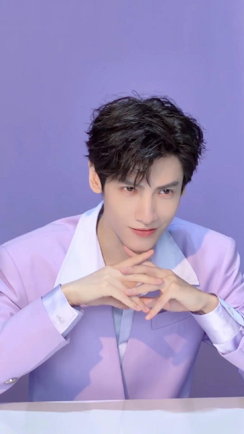 罗云熙将录制音综国乐无双罗云熙加盟国乐音综备受期待，兼具声线与气质，期待他演绎传
