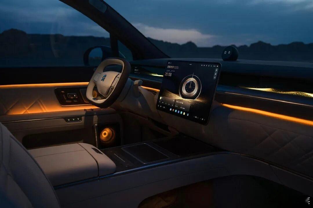 ES9公布43项技术首创汽场全开 这一次技术迭代蔚来是下了血本，作为最高级的9系