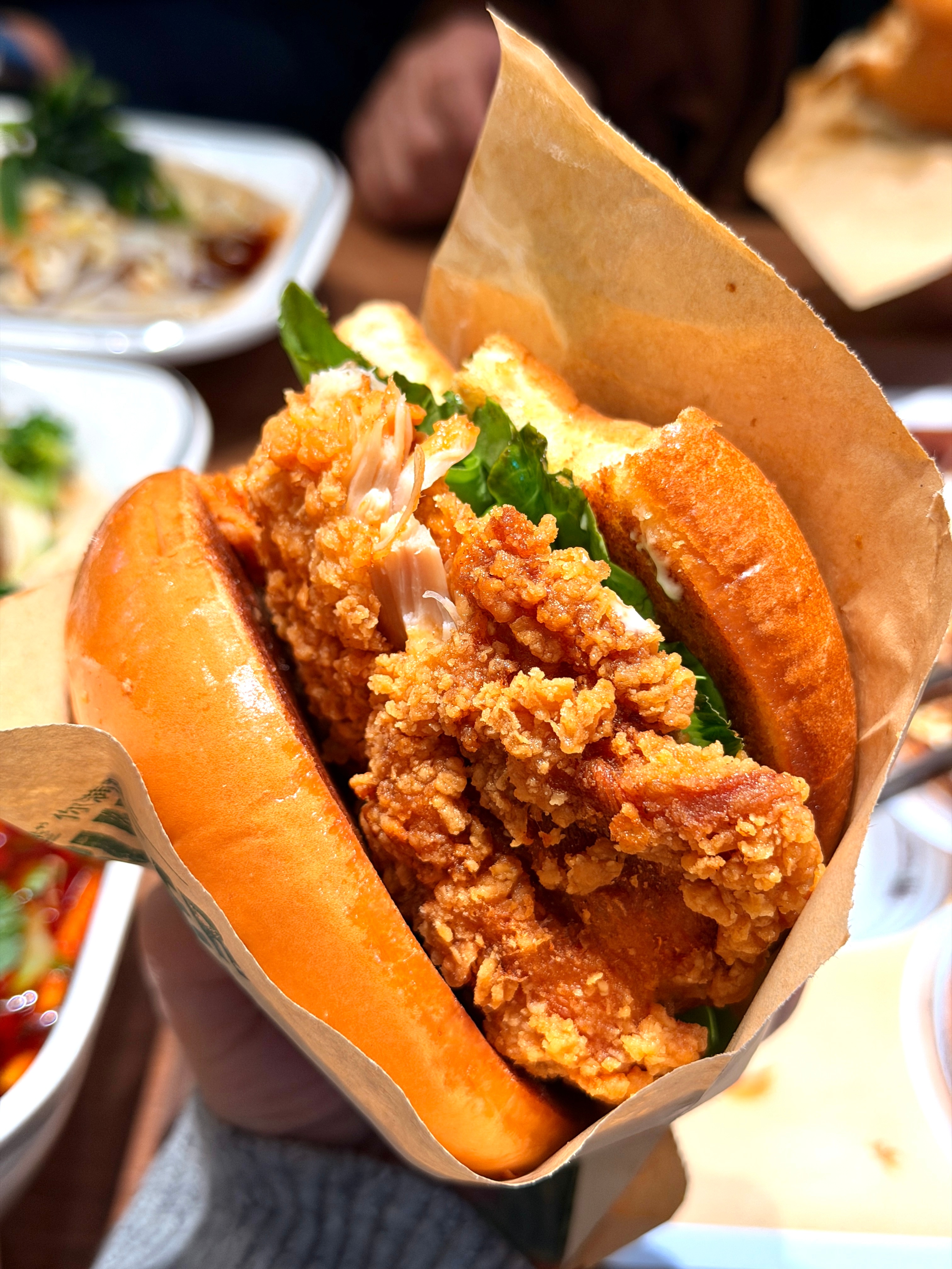 好吃好吃😋种草了魏家凉皮的汉堡🍔比正儿八经汉堡店做的要好吃！ 合肥·魏家凉皮