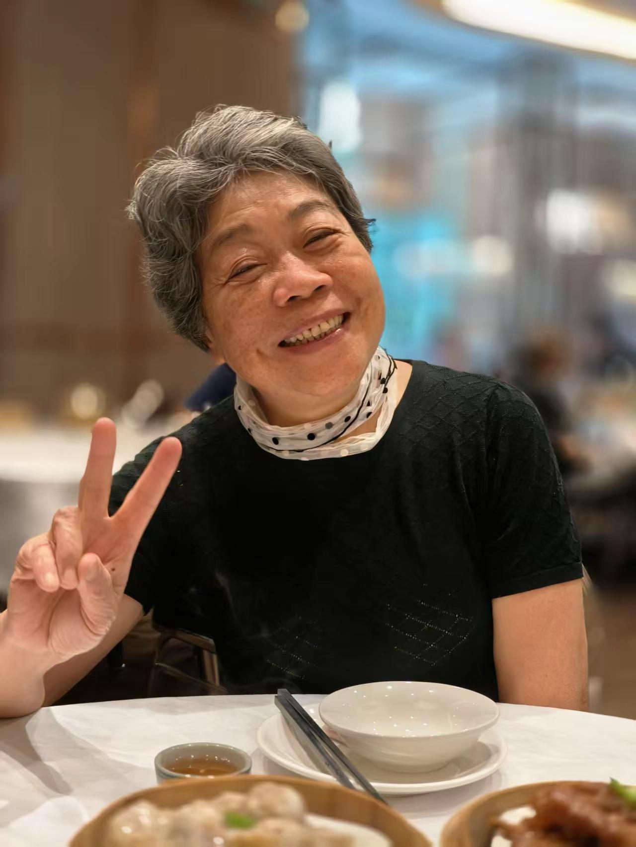 今日分享。看完不笑算我输 分享有趣的视频