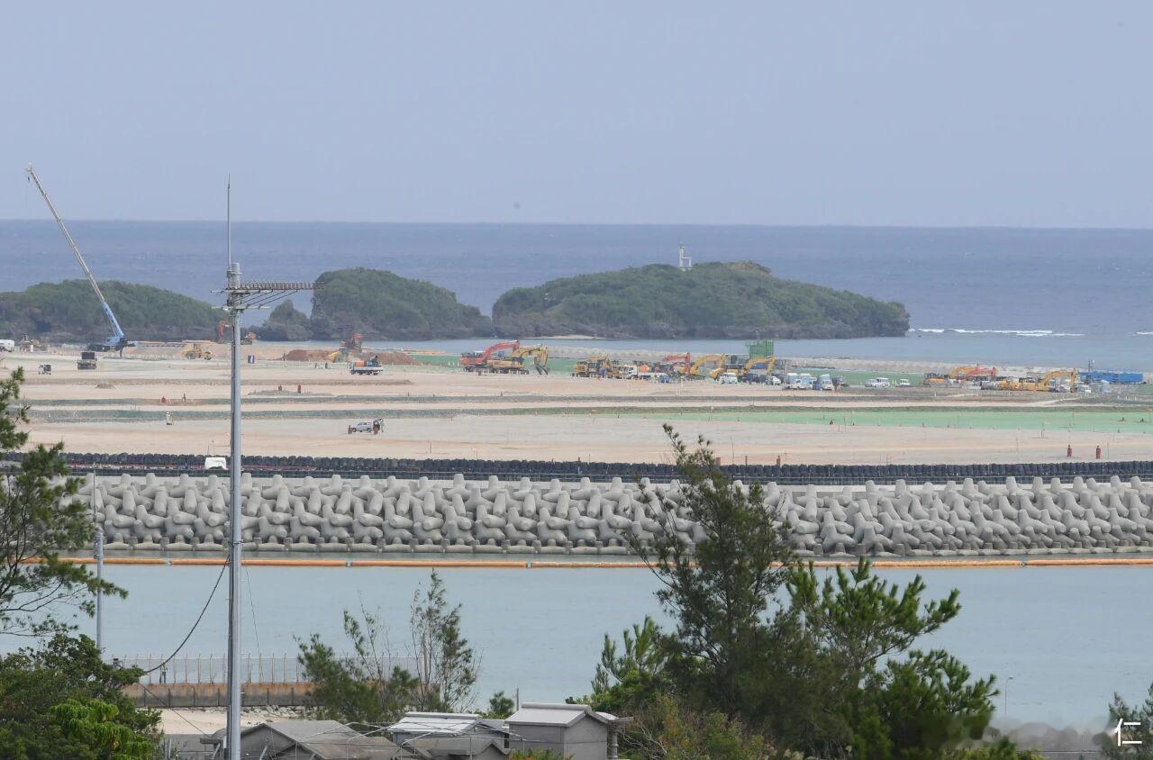 日方申请进美军基地调查污染源，美军：拒绝！小日本在美国人面前婑人一等，这个样子还