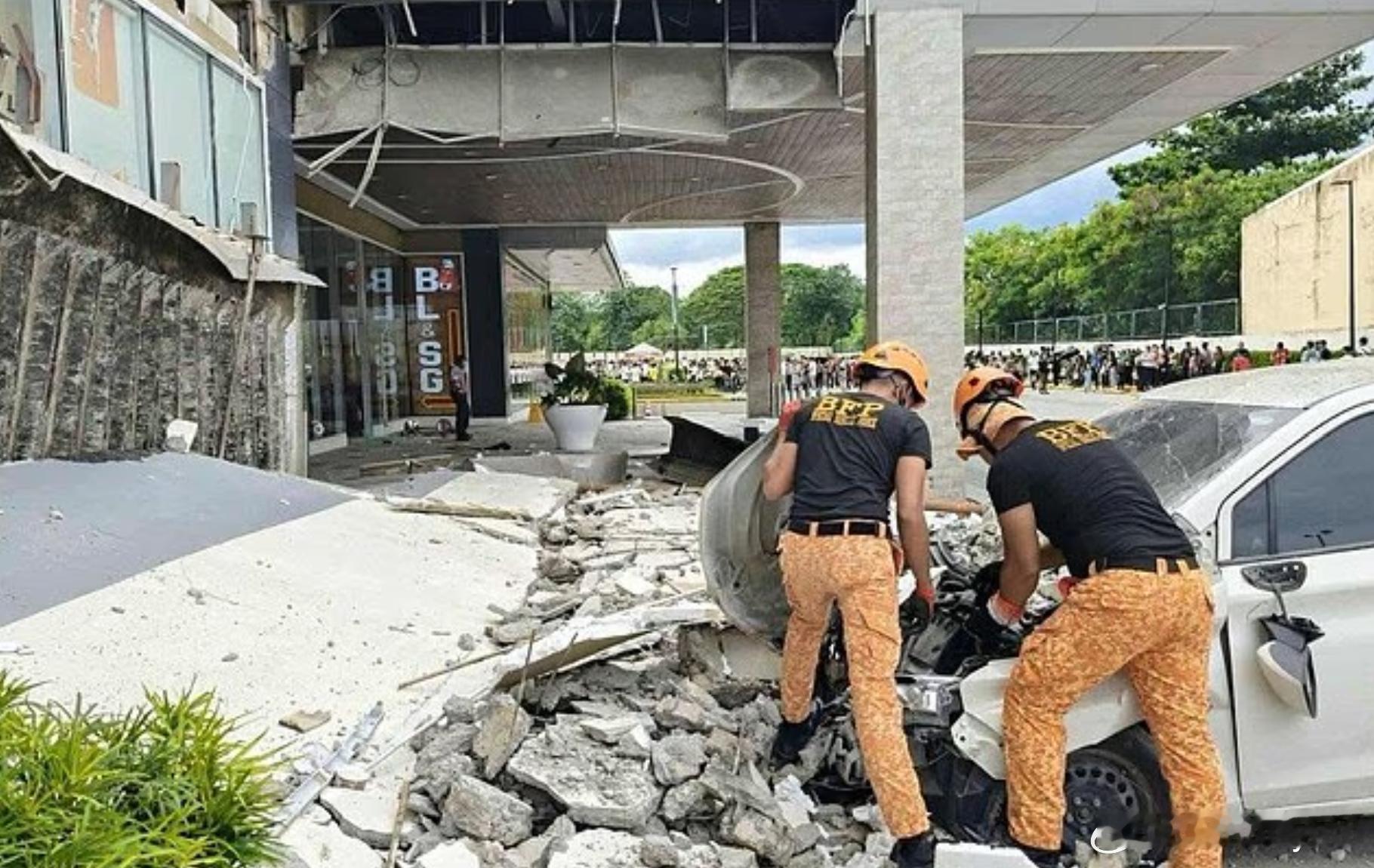 【菲律宾再遭6.5级地震引发海啸警报 当局紧急疏散沿海居民】海外新鲜事菲律宾棉兰