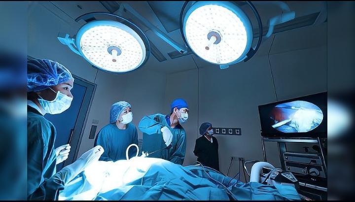 12月21日，湖南祁阳市卫生健康局发布紧急通报，两名患者因手术中钻头断裂遗留在体