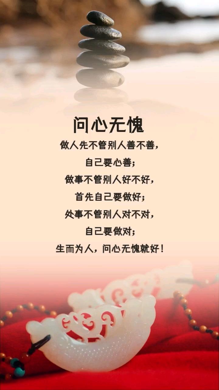 一、抛开宏大道理：最朴素的意义，是体验
世间所有悲欢、四季、三餐、晚风、烟火，只