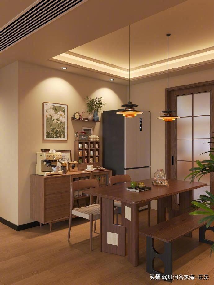 现在看跌房价的人还是不少有钱人的。
以前看跌房价的人很多都是没钱的，现在不一样了