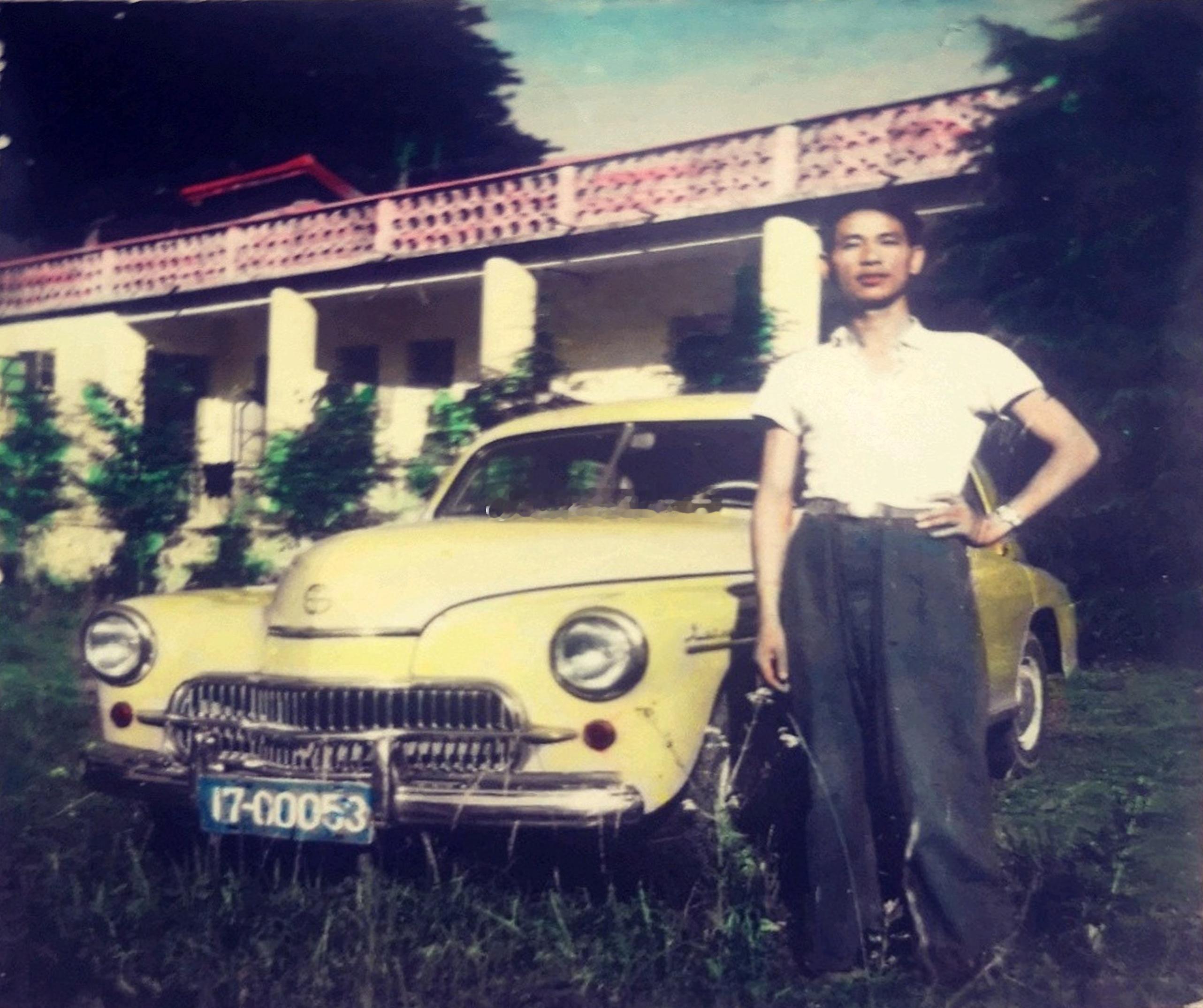 60年代17牌照华沙M20轿车！古董车老爷车