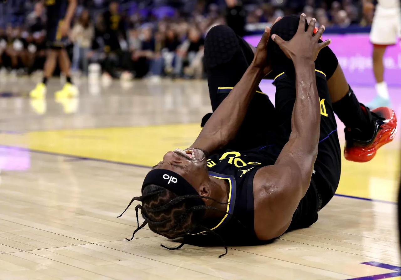 巴特勒报销
改变并复杂了勇士短期和长期的计划
他合同27年才到没人会接的，接走又