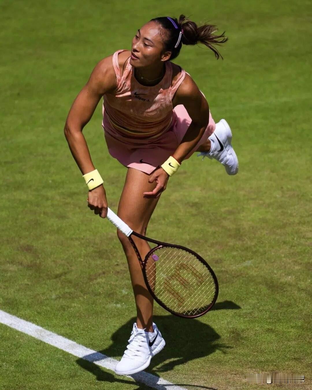 WTA500伦敦女王杯
6月8日中心球场 第一场
20:00 第1轮 女单  2