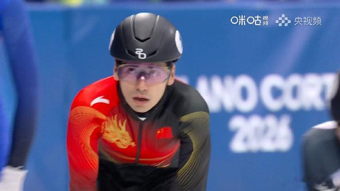 刘少昂林孝埈孙龙全员晋级米兰冬奥会短道速滑男子100米预赛，三位中国选手刘少昂、