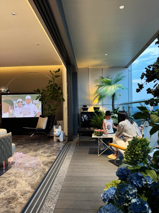 共同努力的第二套房，不敢发朋友圈的家