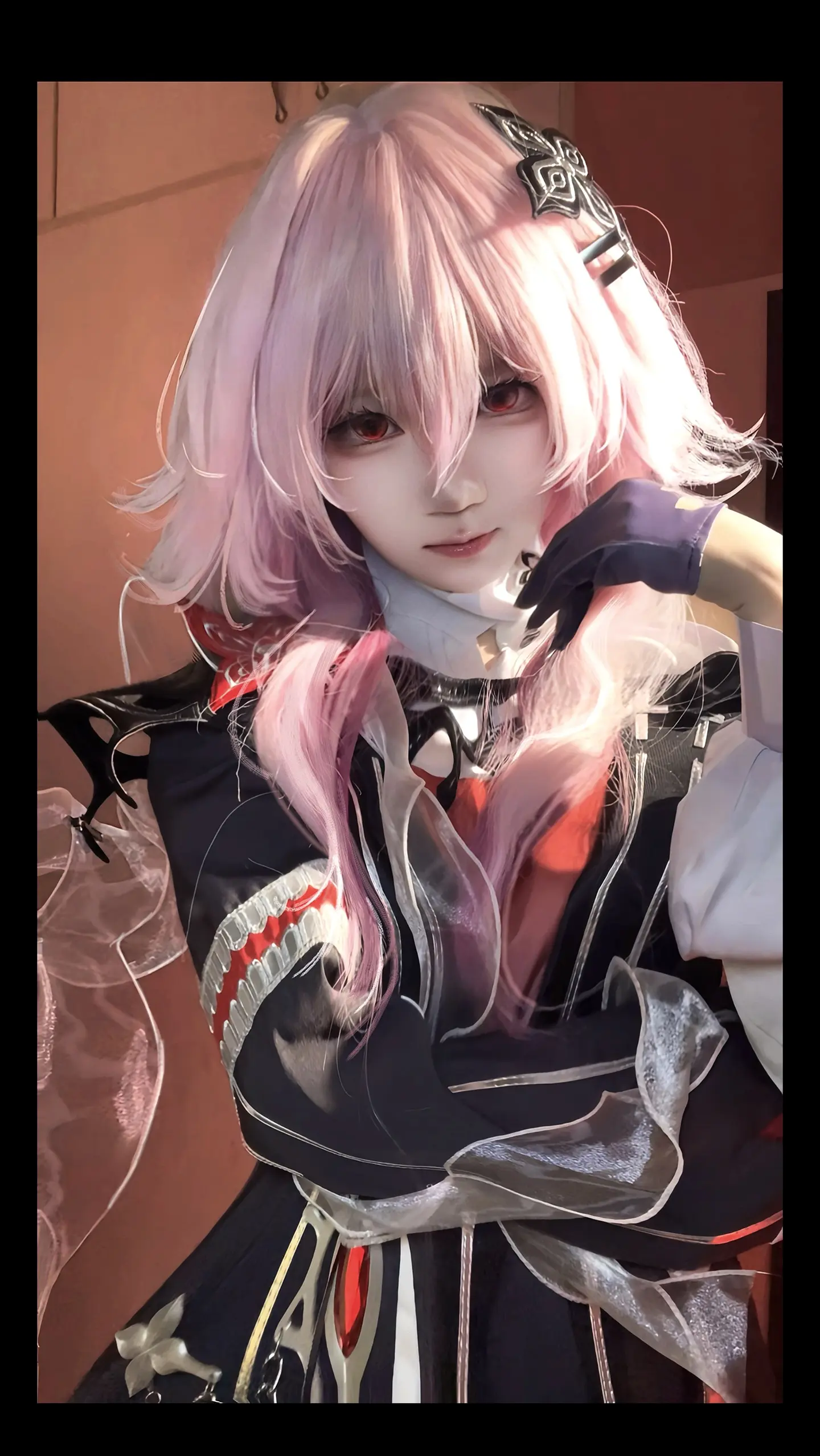 我是你如影随形的长夜。