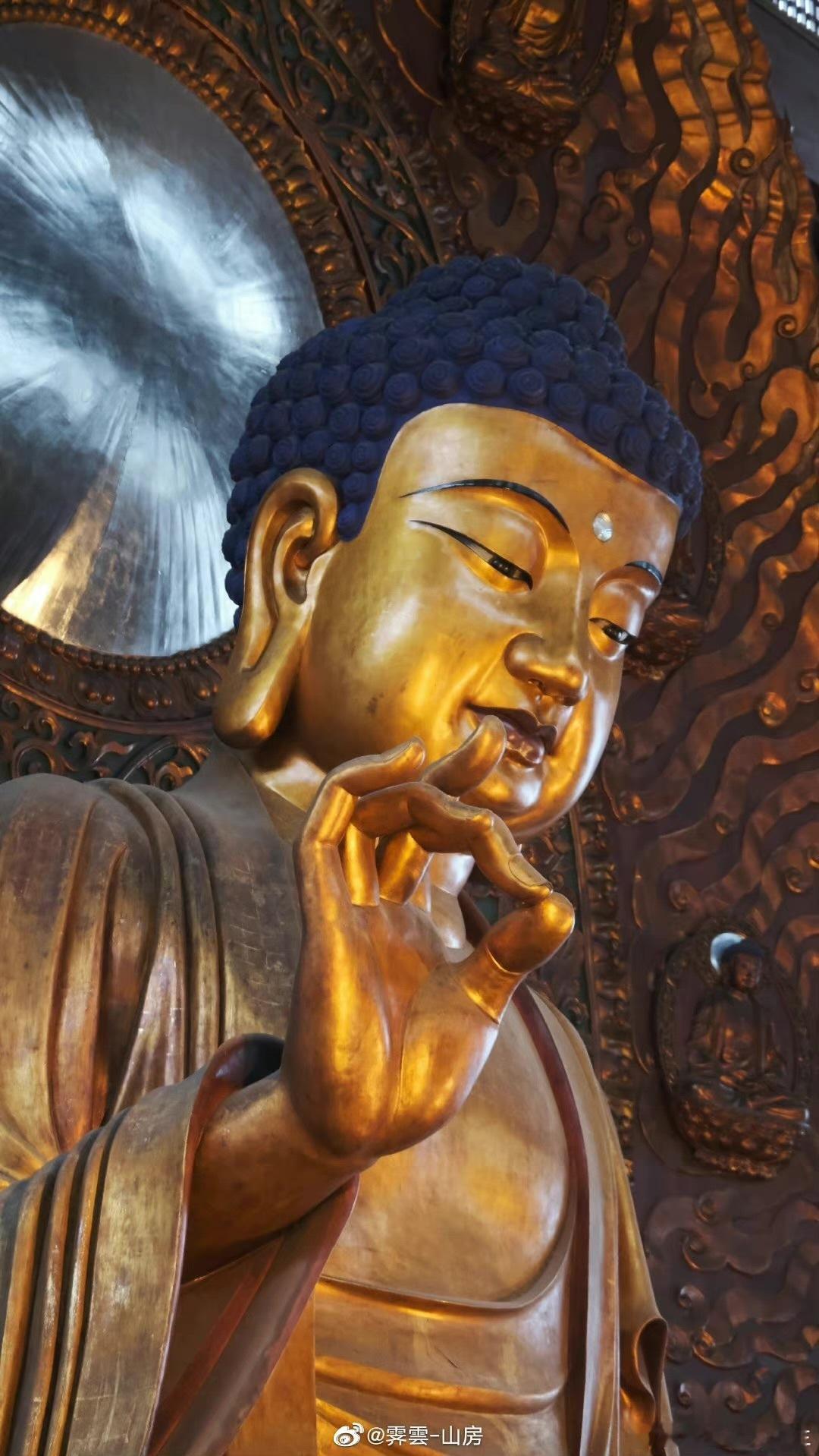 保佑每一位有缘人，贵人得助，心中最大的愿望得以实现 ​​​