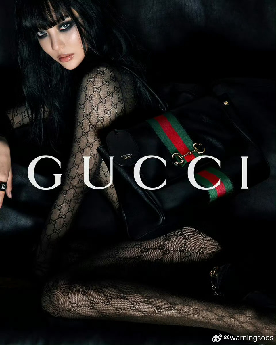 宁艺卓出演 Gucci 全新手袋广告大片 全球地广显化中