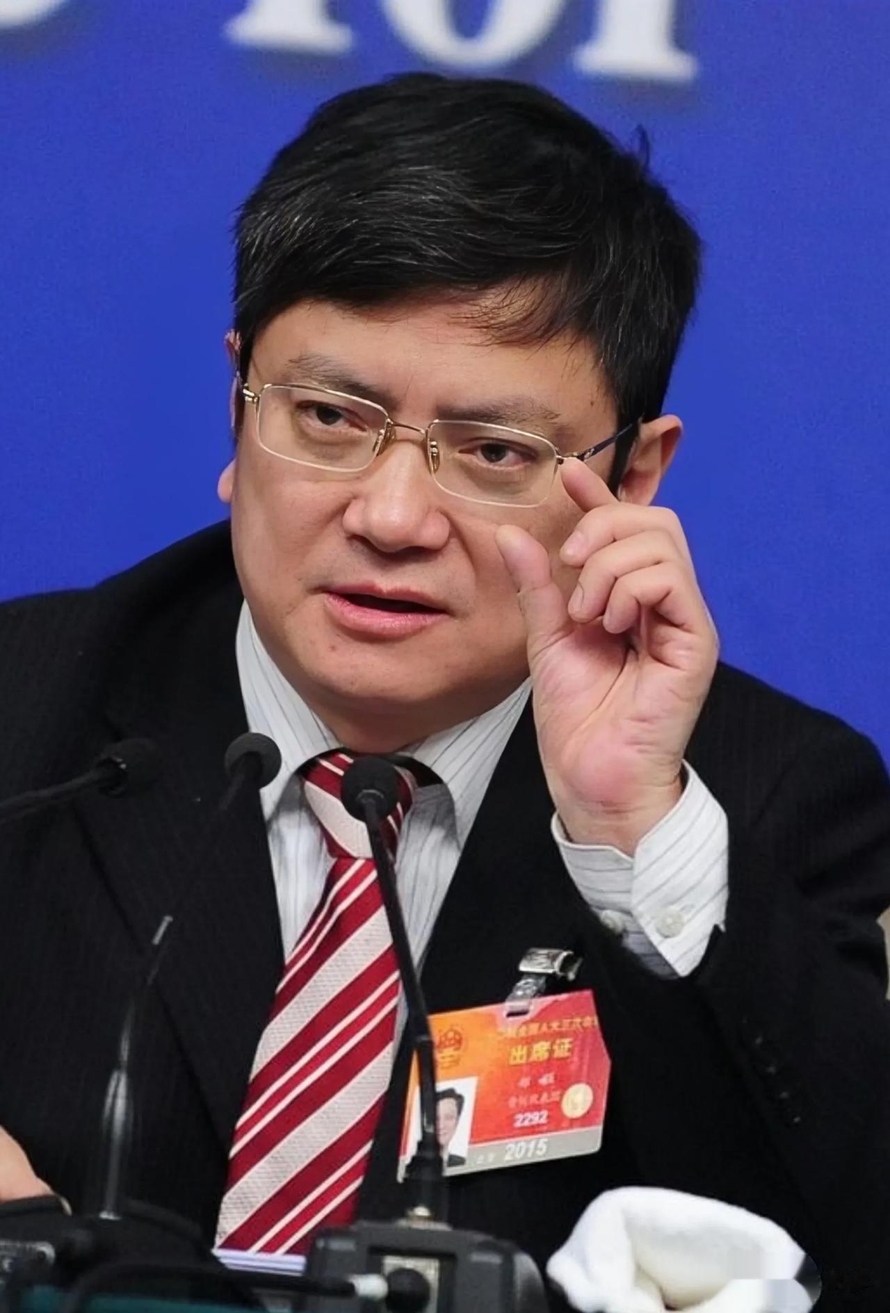 大学校长郑强，谈到战争时说:

我可以毫不客气的讲，经过几十年衣食无忧的生活，现