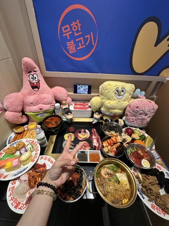男朋友带着吃的漂亮饭，可爱s了！！！