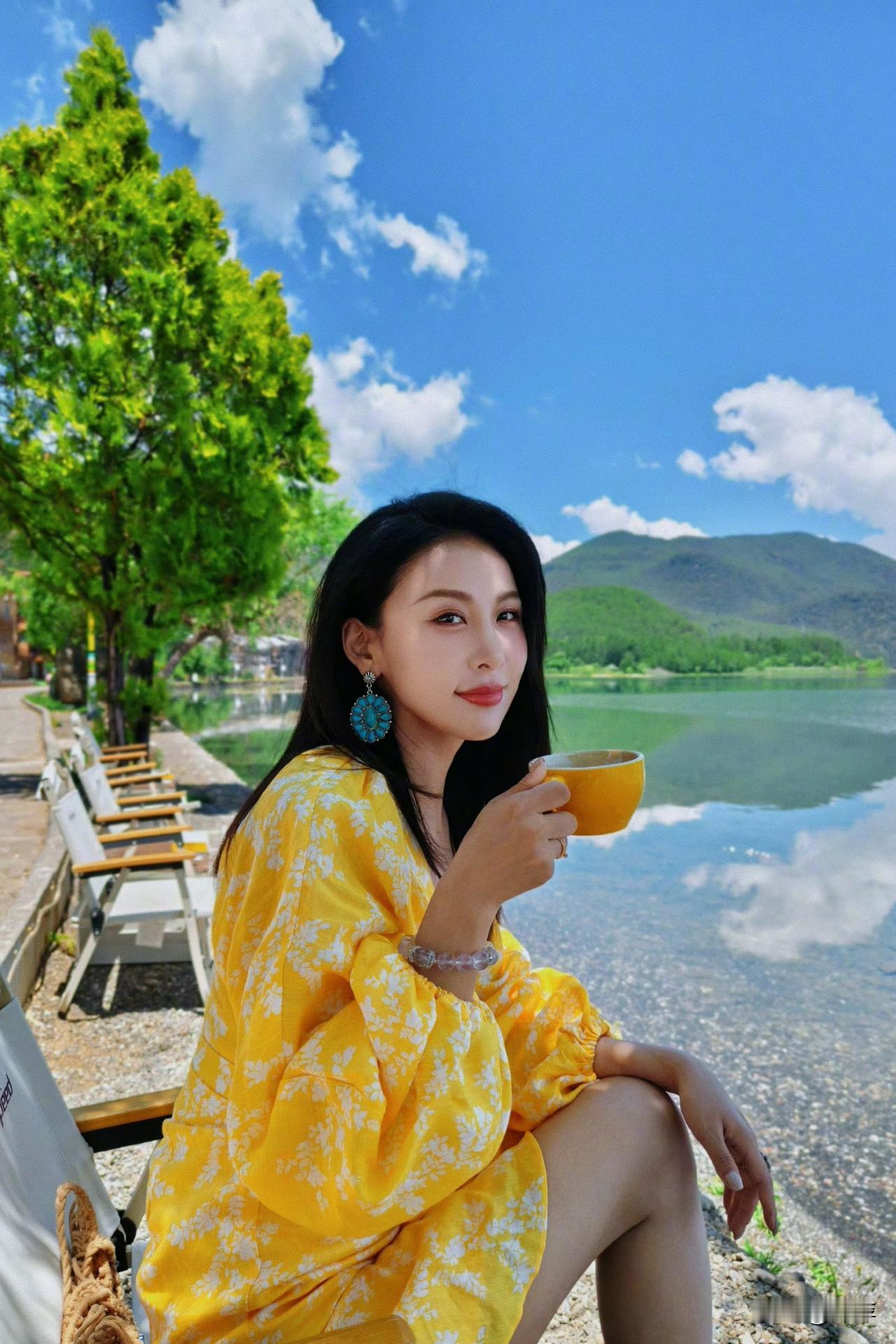 贾青.秋日度假