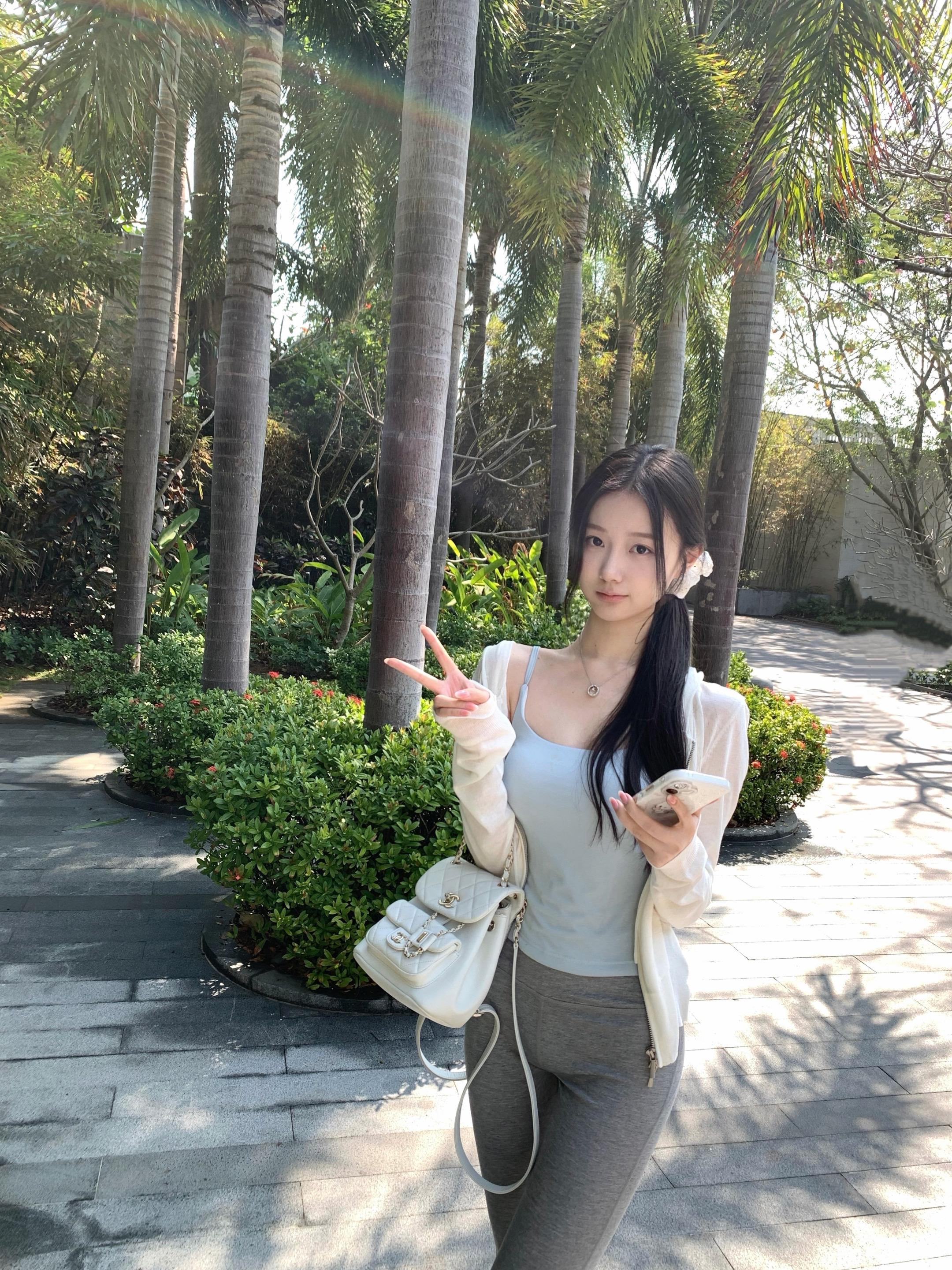 (^-⩊-^)/♡
