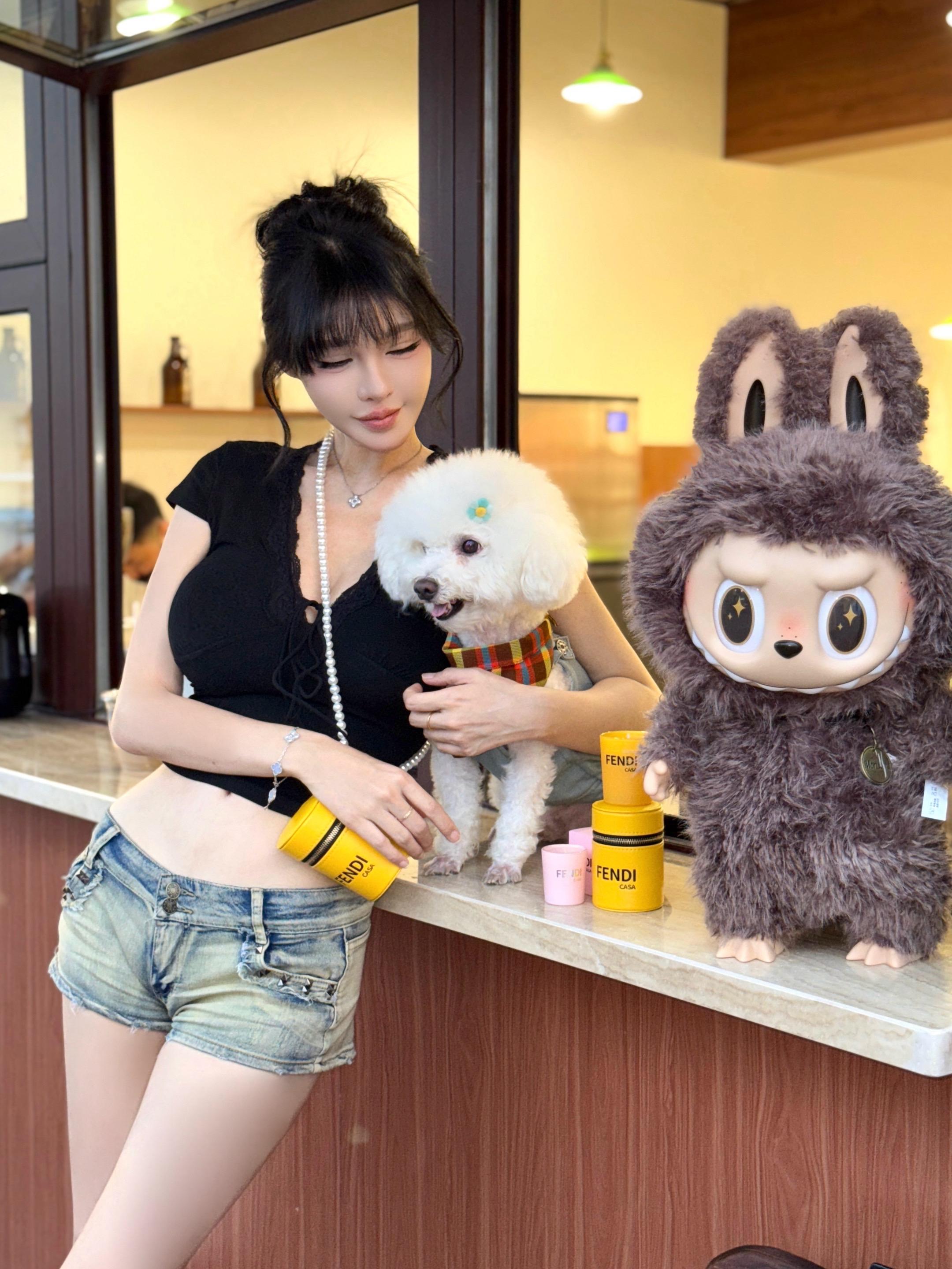 🐶 好想念夏天这时的状态…那样明媚，能量满满☀️🐶 💪⛽️