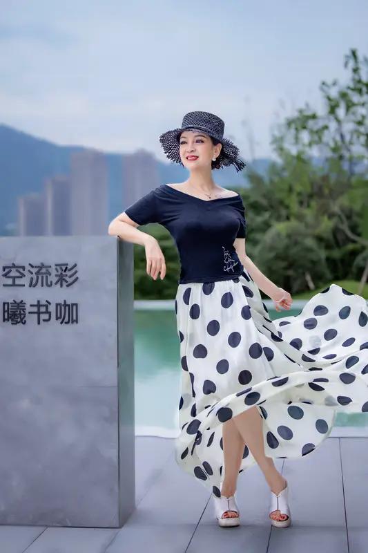 惊！59岁歌手关淑怡病危ICU抢救，人生沉浮令人唏嘘

近日，一则令人揪心的消息