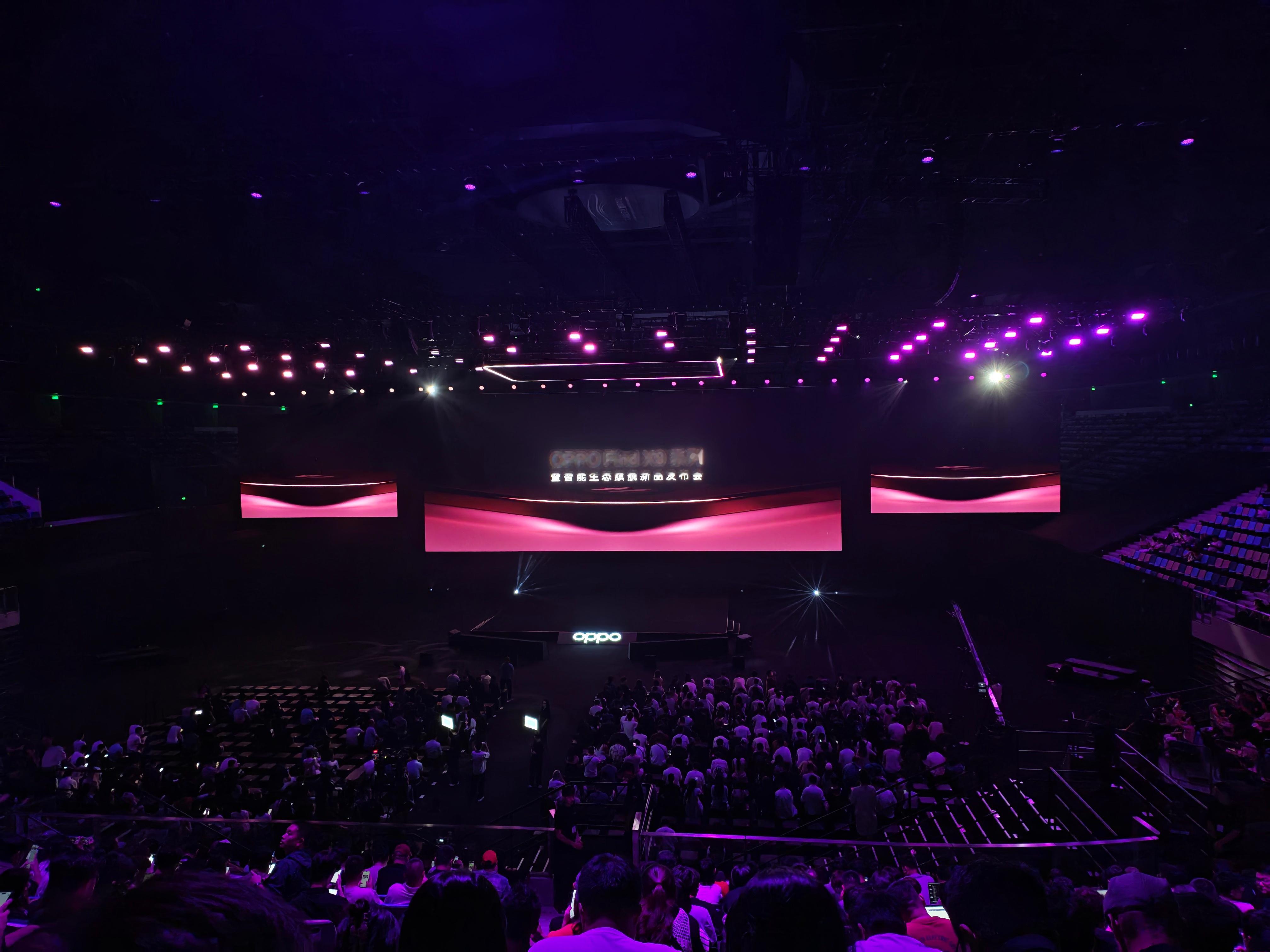 OPPO Find X9系列今天晚上发布，哈苏两亿像素旅拍神器！来猜个OPPO 